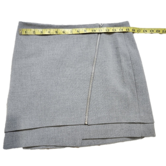 Mini Skirt Pencil skirt Grey color with Silver zipper Size 8 H&M - Picture 13 of 16
